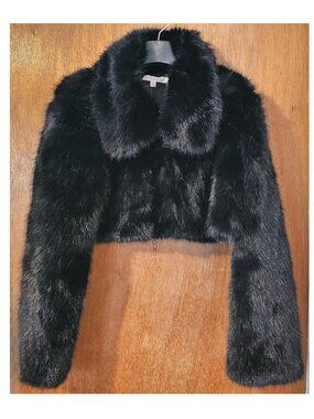 NWT Hot & Delicious Large Black Faux Fox Fur Cropped Coat